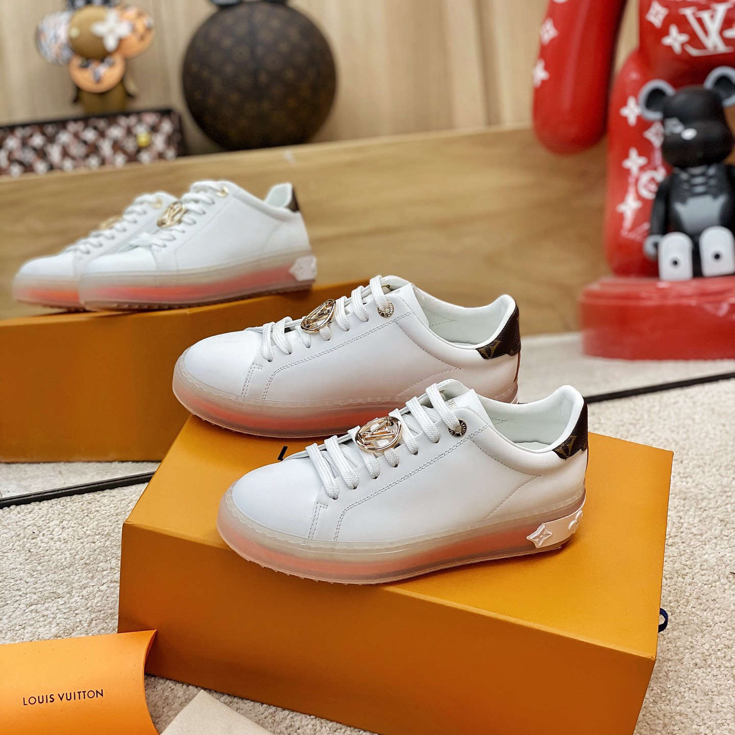 Louis Vuitton Logo Transparent Sole Sneaker  - DesignerGu