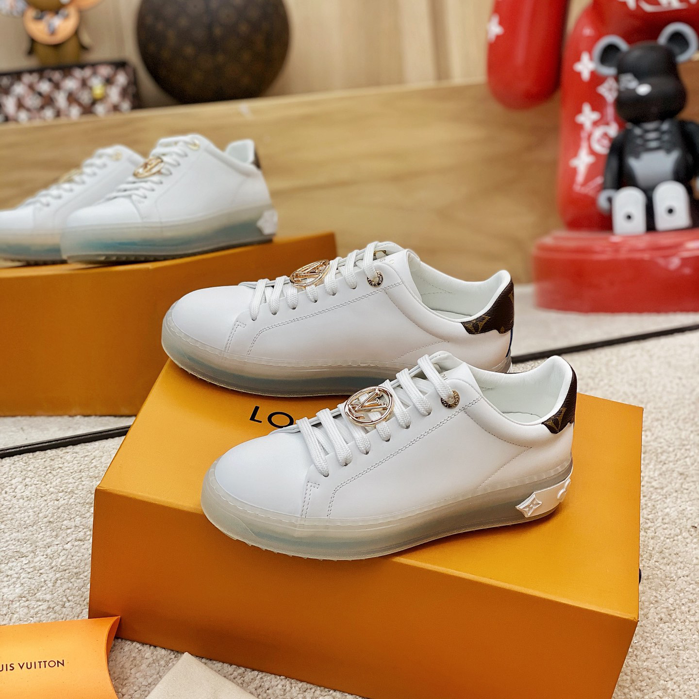 Louis Vuitton Logo Transparent Sole Sneaker  - DesignerGu