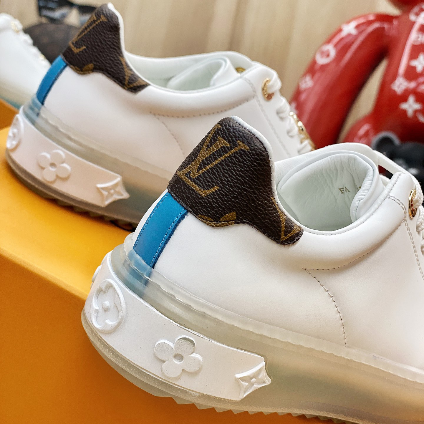 Louis Vuitton Logo Transparent Sole Sneaker  - DesignerGu