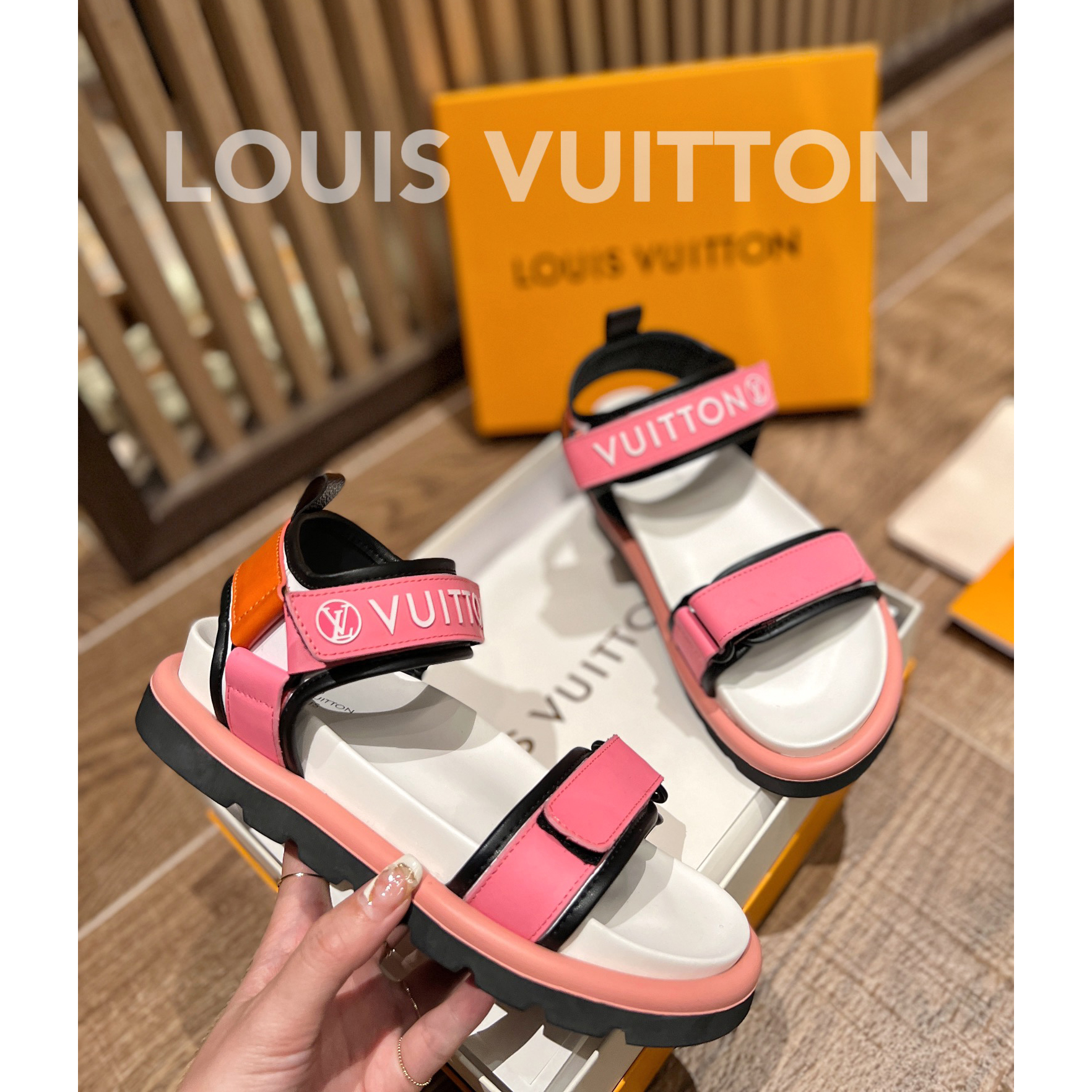 Louis Vuitton Arcade Flat Sandal - DesignerGu