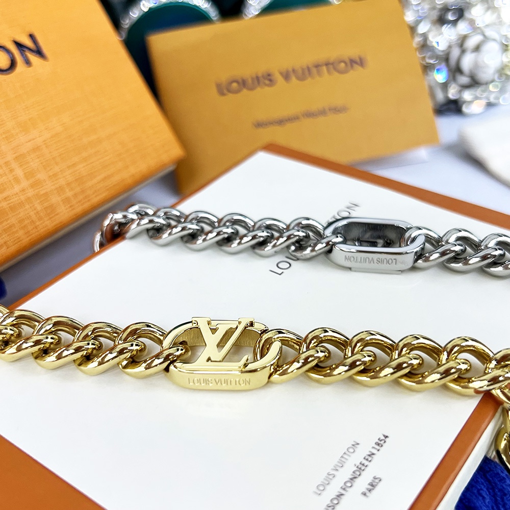 Louis Vuitton LV Get Dressed Bracelet - DesignerGu