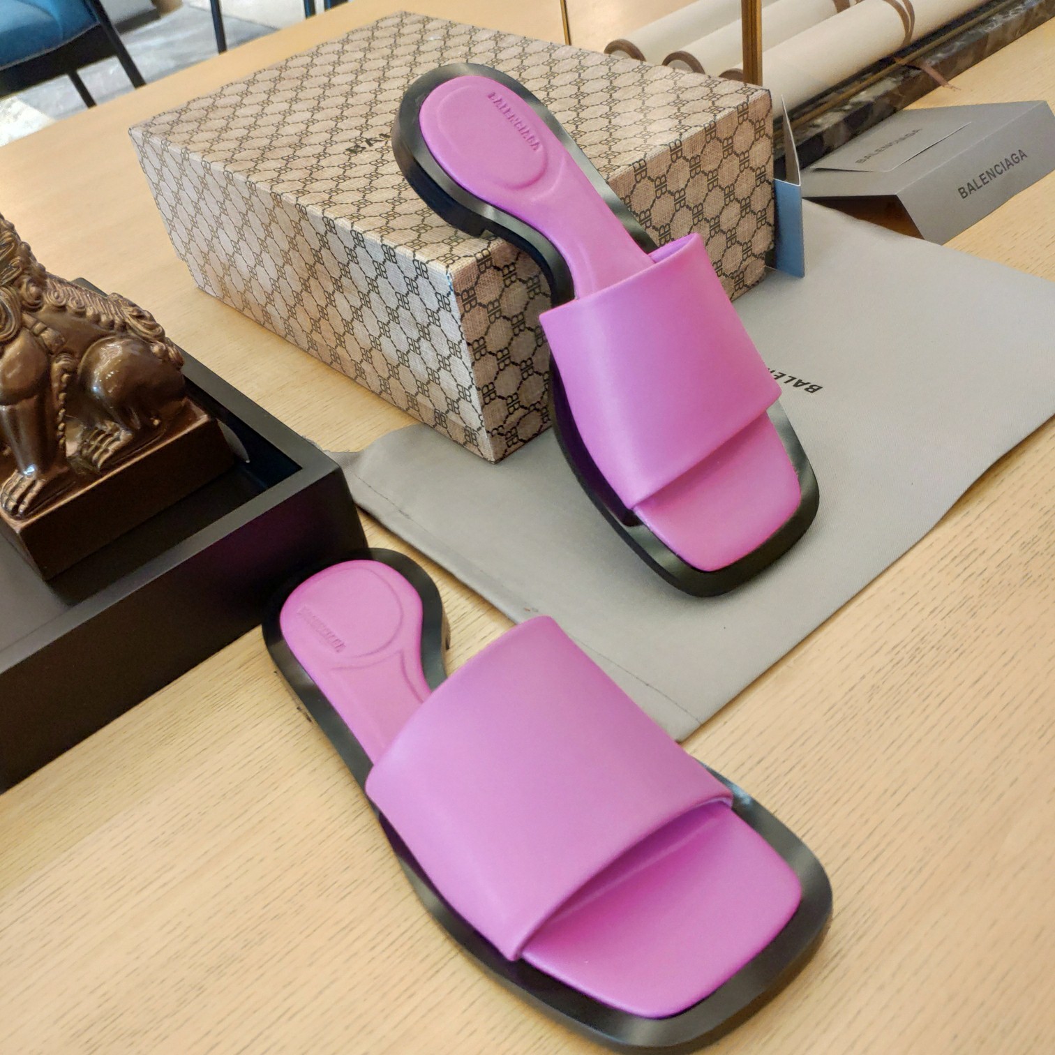 Balenciaga Logo Leather Slide Sandal - DesignerGu