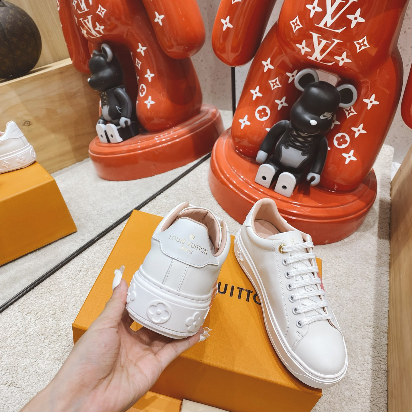 Louis Vuitton Logo Sneaker - DesignerGu