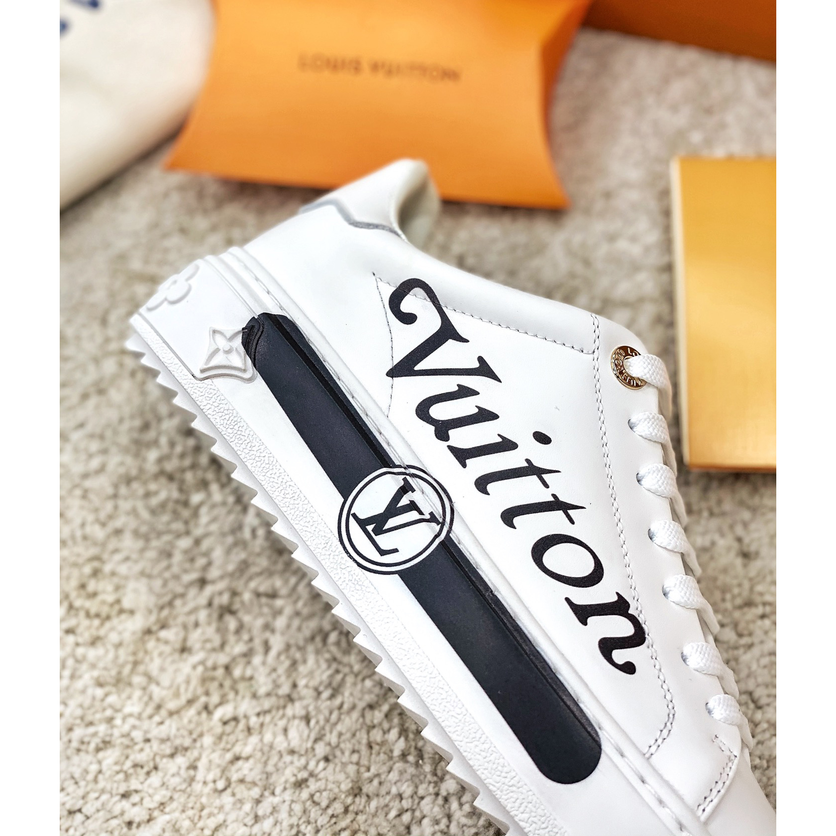 Louis Vuitton Logo Sneaker - DesignerGu