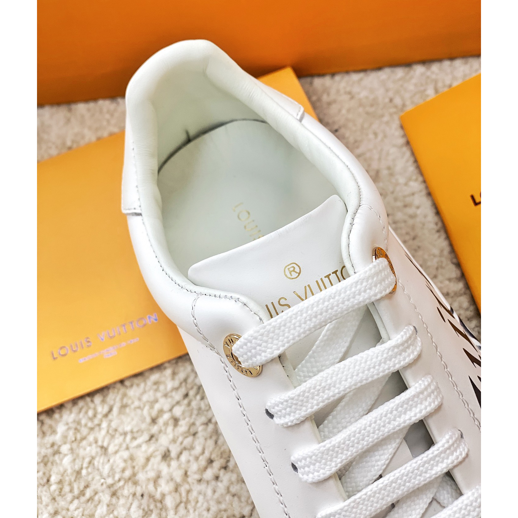 Louis Vuitton Logo Sneaker - DesignerGu