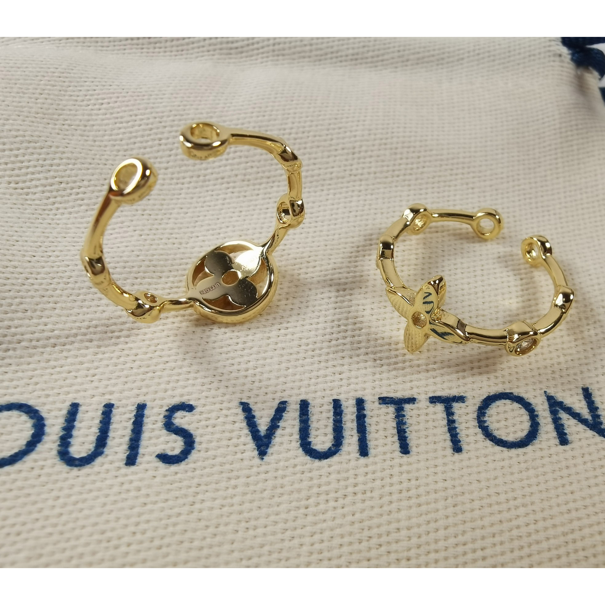 Louis Vuitton Adjustable Ring - DesignerGu