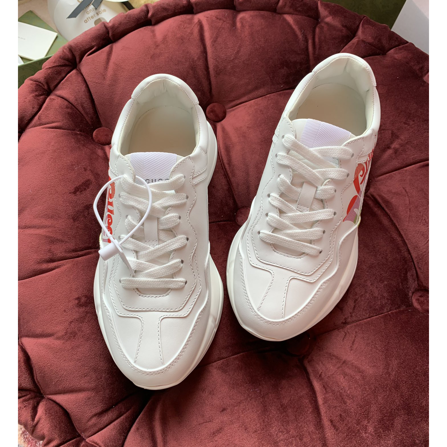 Gucci Men's Rhyton Sneaker In White - DesignerGu