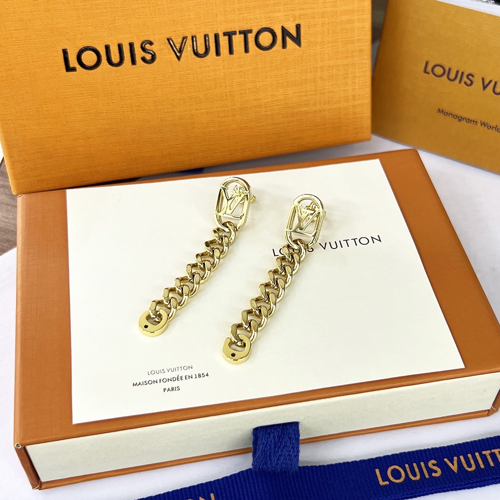 Louis Vuitton LV Get Dressed Earrings - DesignerGu