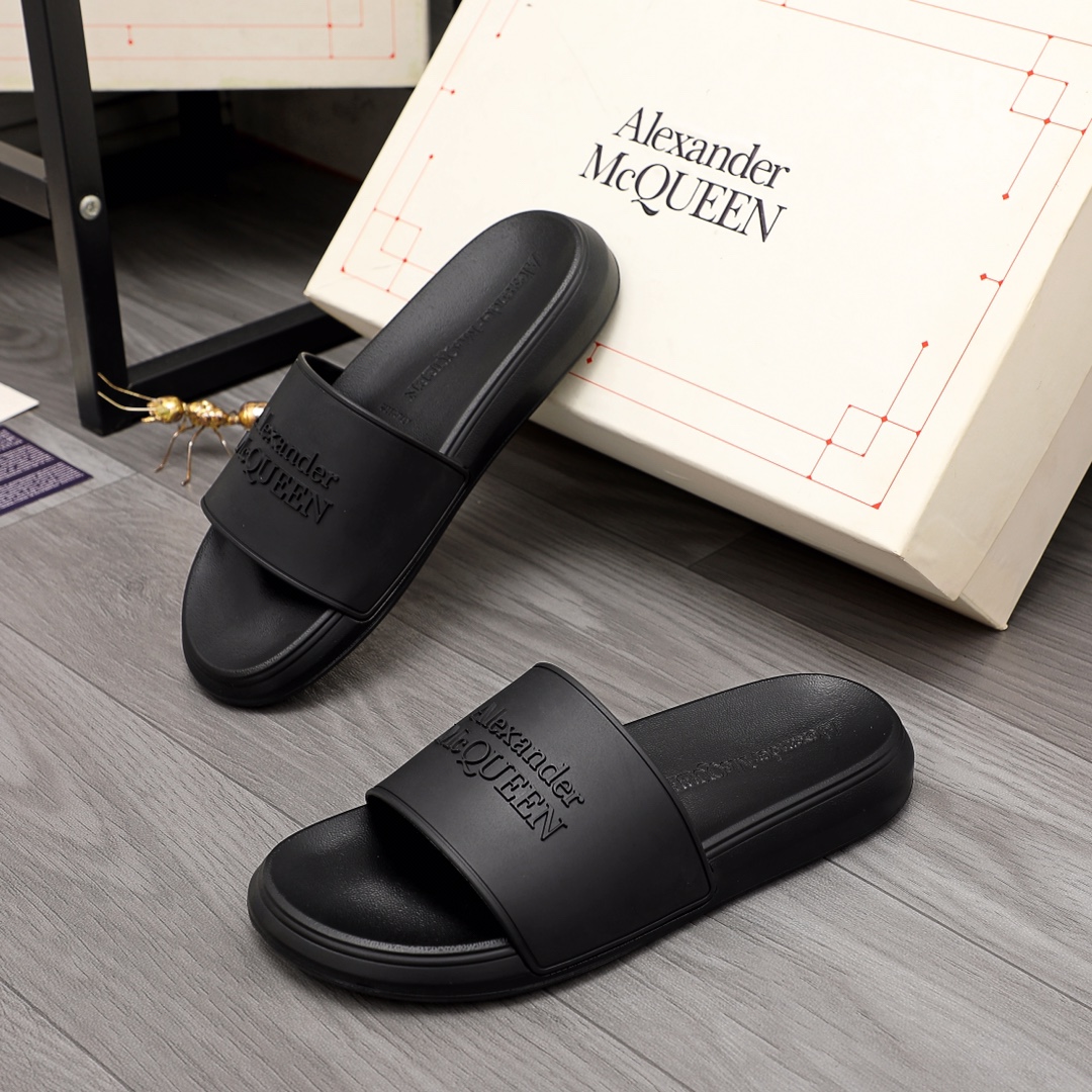 Alexander Mqueen Logo Slipper - DesignerGu