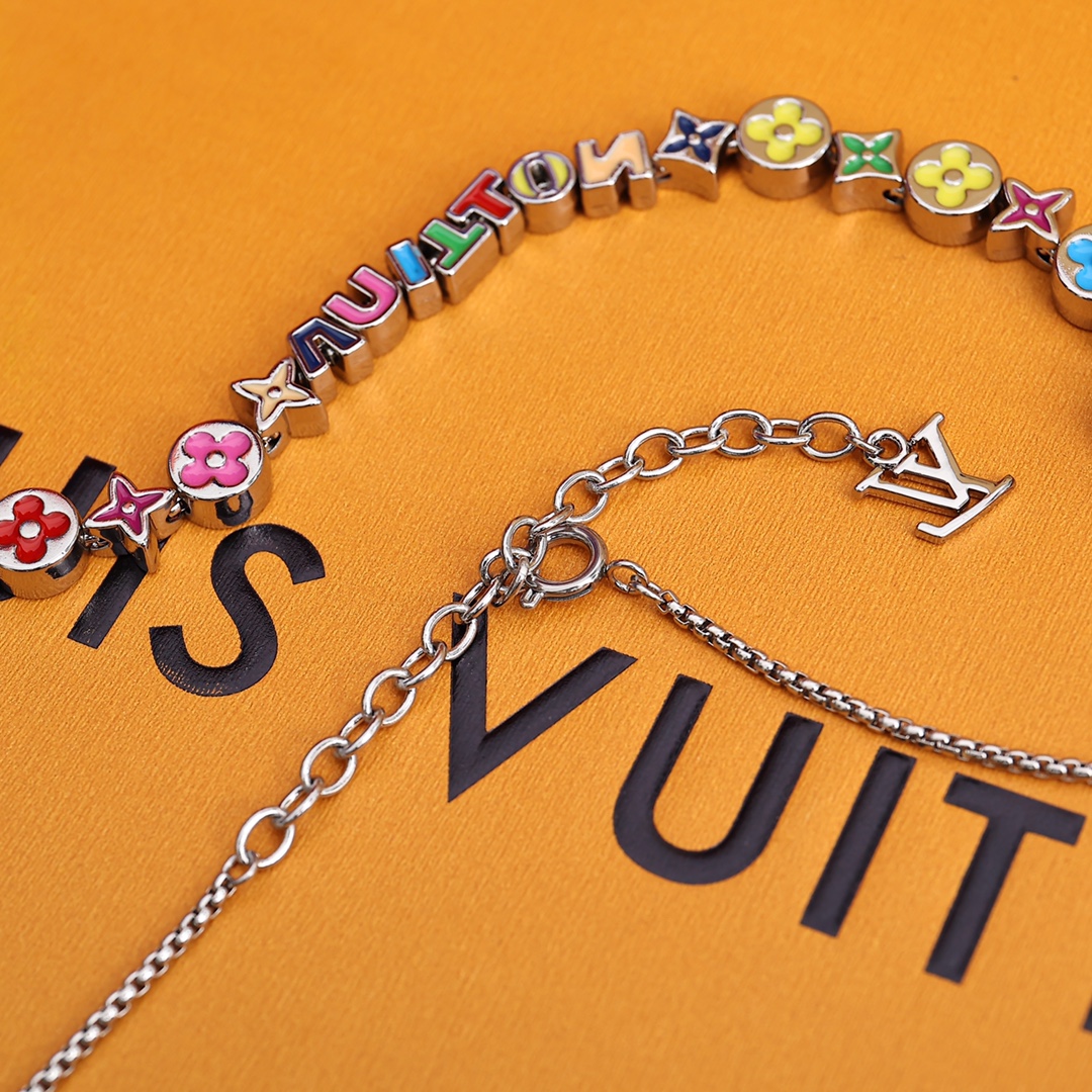 Louis Vuitton MP3281 Monogram Party Necklace - DesignerGu