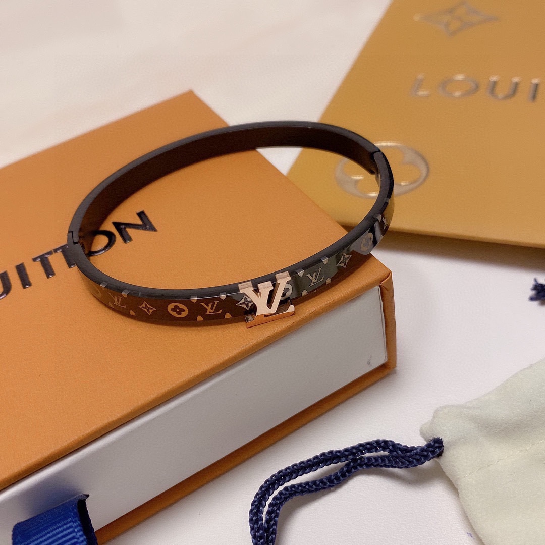 Louis Vuitton Monogram Bracelet - DesignerGu