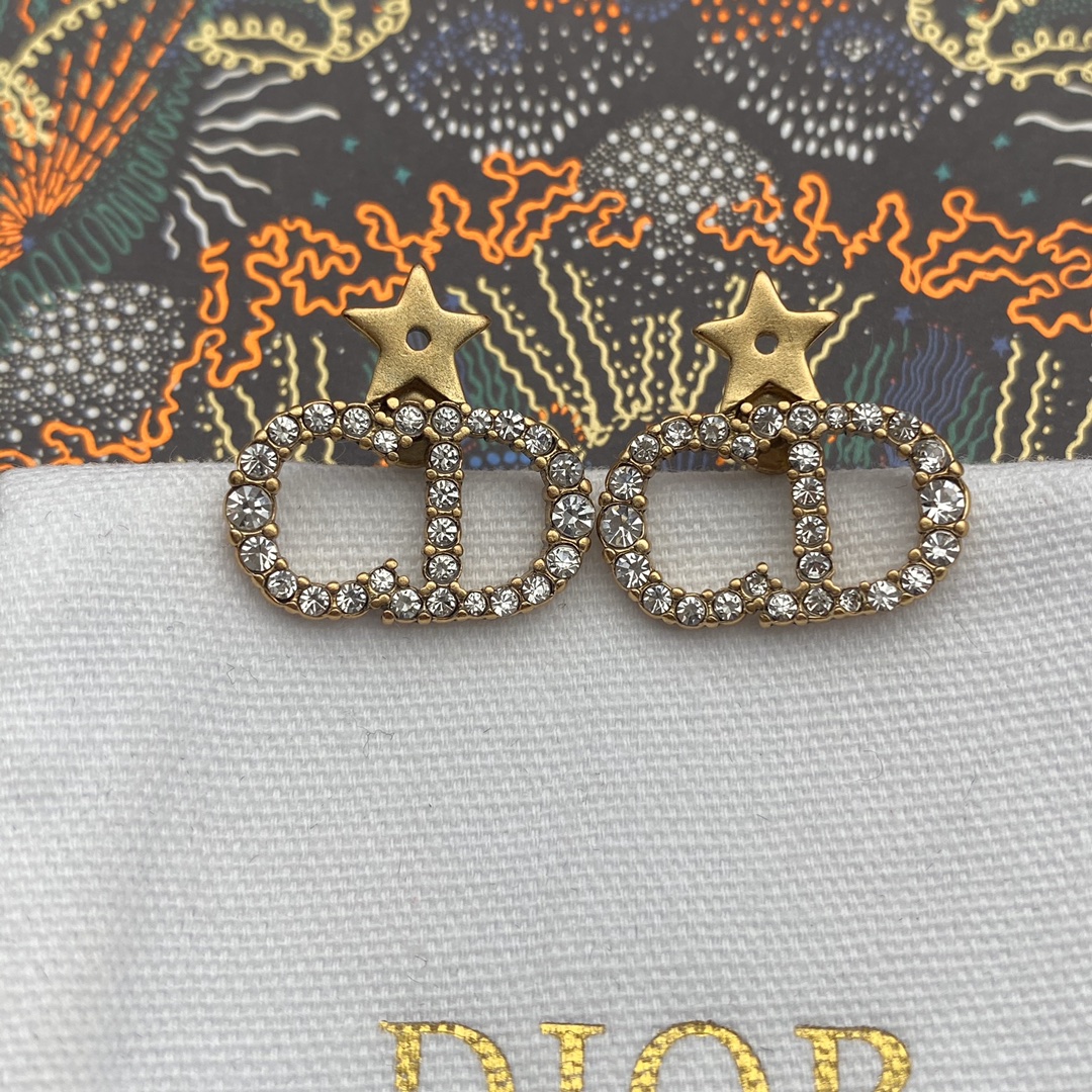 Dior 'CD'  Earrings - DesignerGu