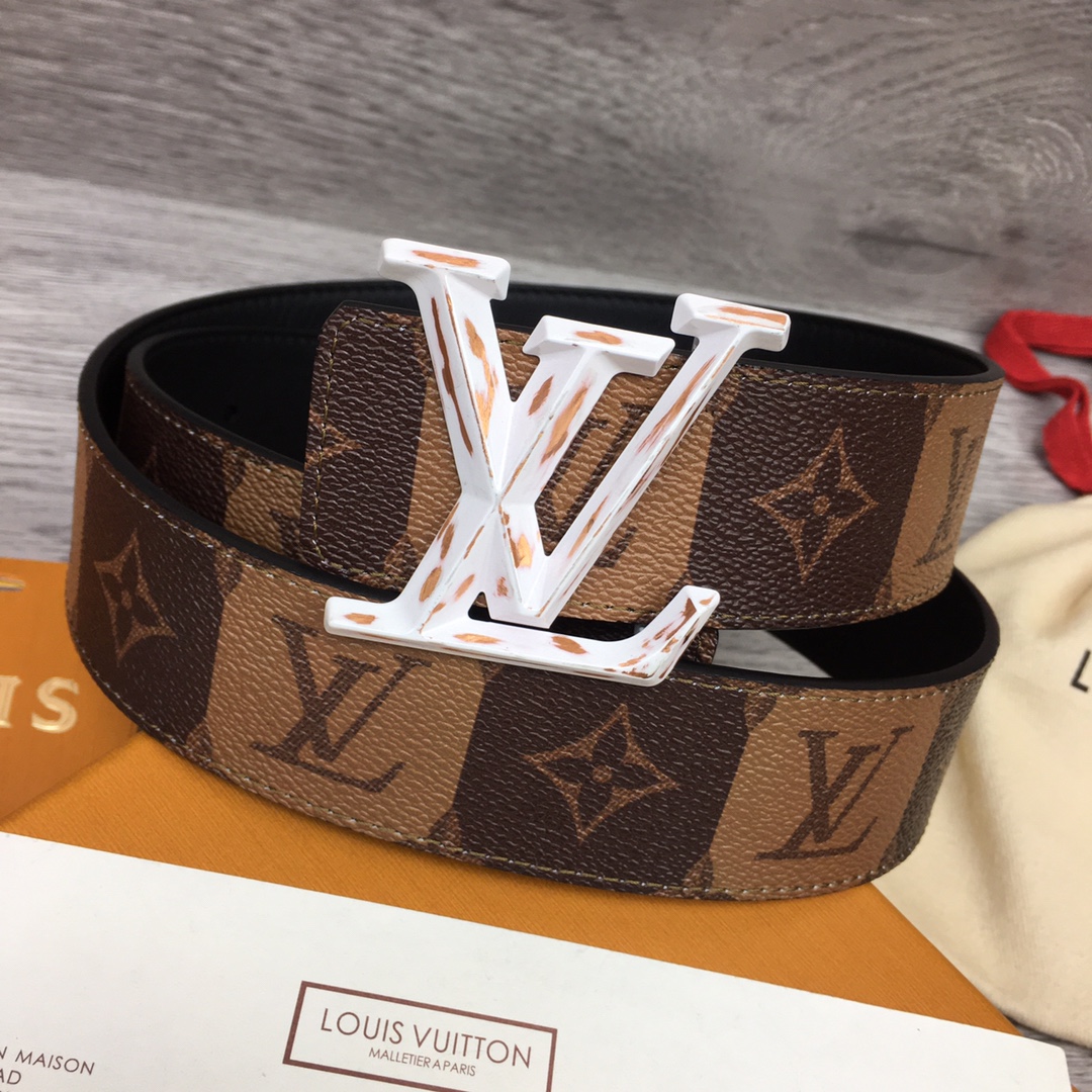 Louis Vuitton Squared LV 40mm Belt - DesignerGu