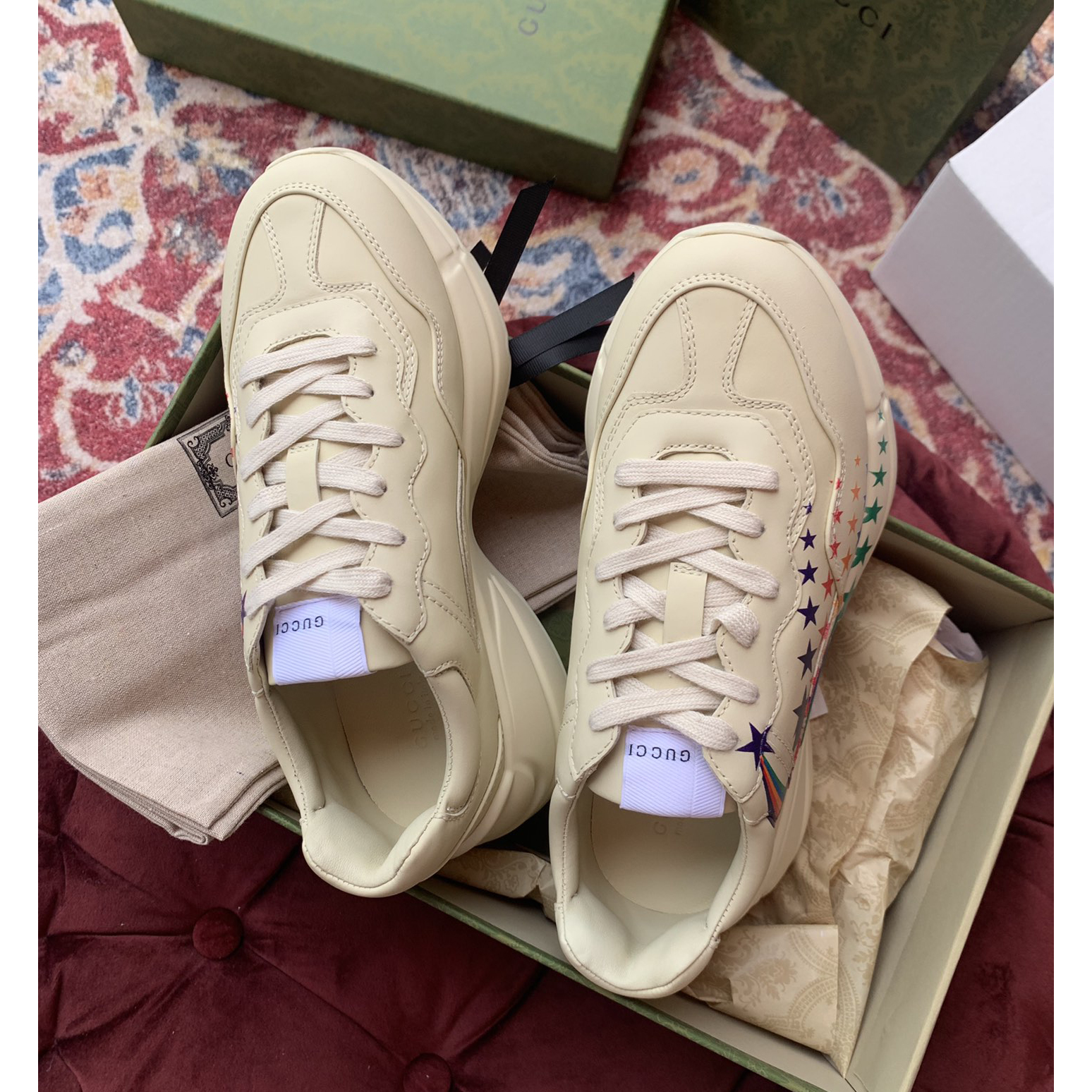 Gucci Men's Rhyton Sneaker In White - DesignerGu