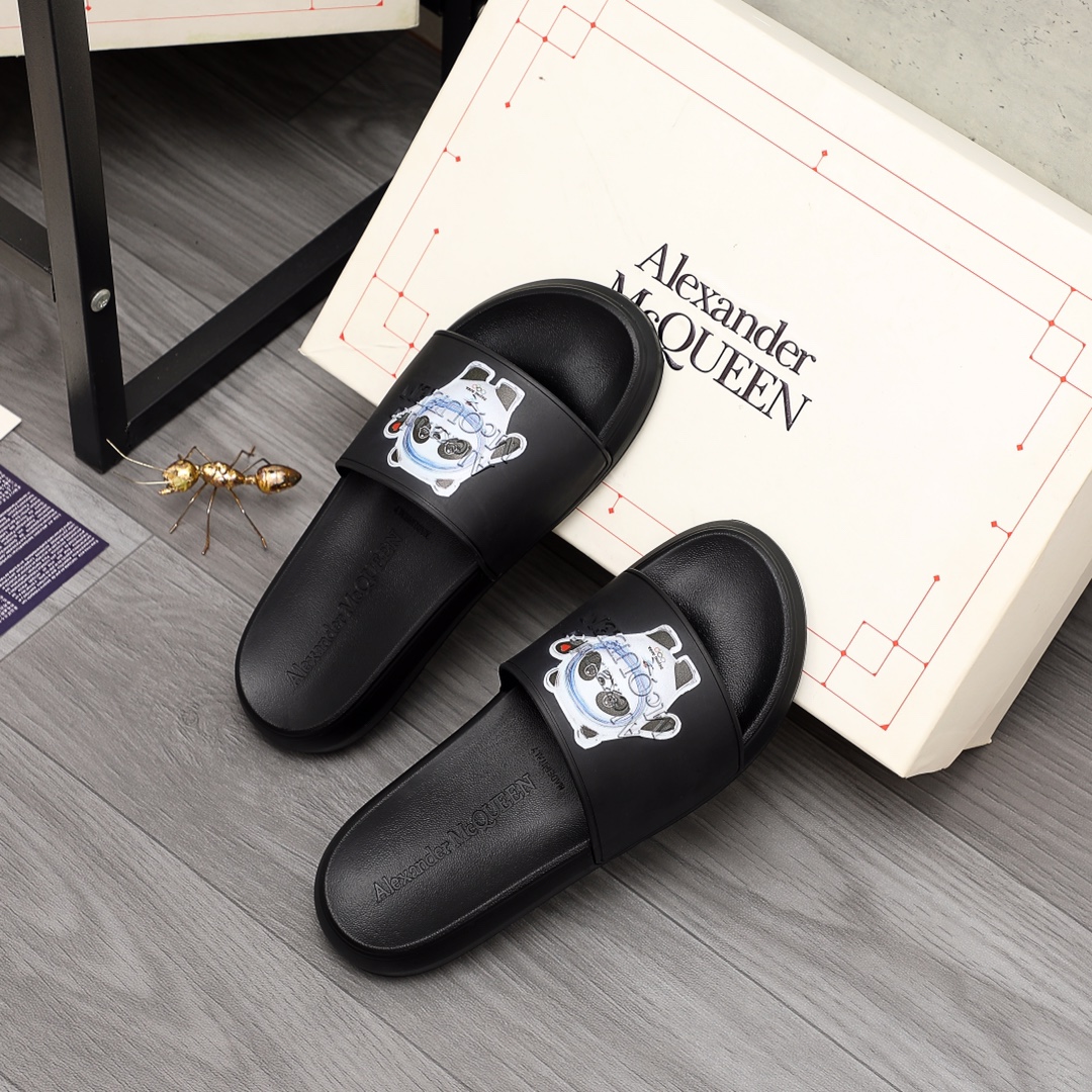 Alexander Mqueen Logo Slipper - DesignerGu