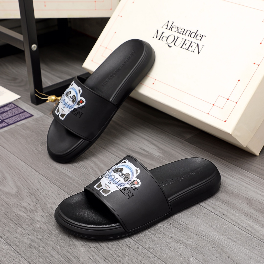 Alexander Mqueen Logo Slipper - DesignerGu