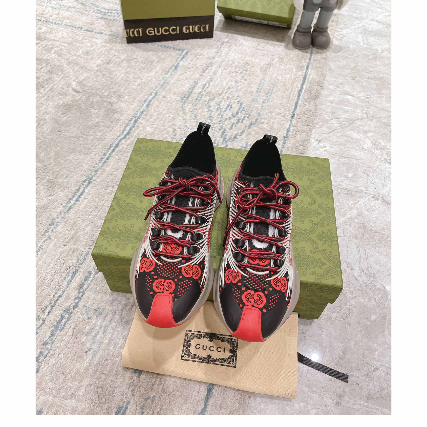 Gucci Run Sneaker  - DesignerGu