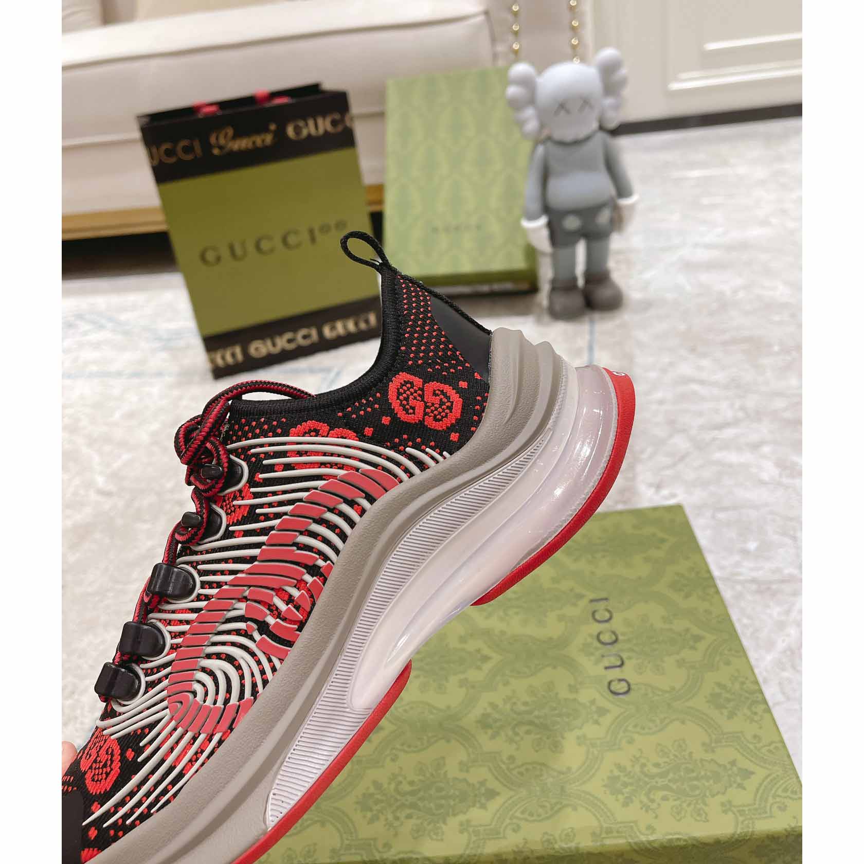 Gucci Run Sneaker  - DesignerGu