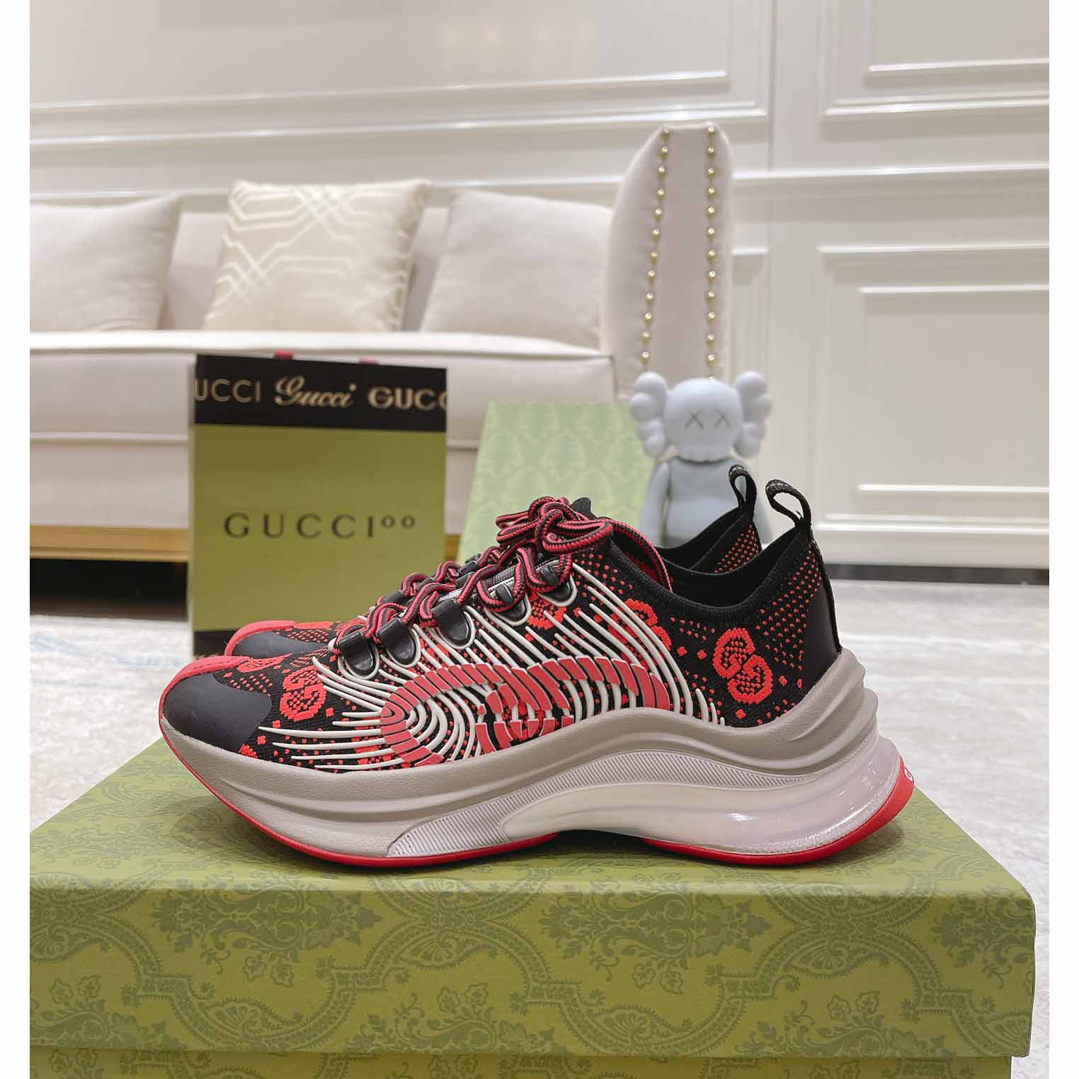 Gucci Run Sneaker  - DesignerGu