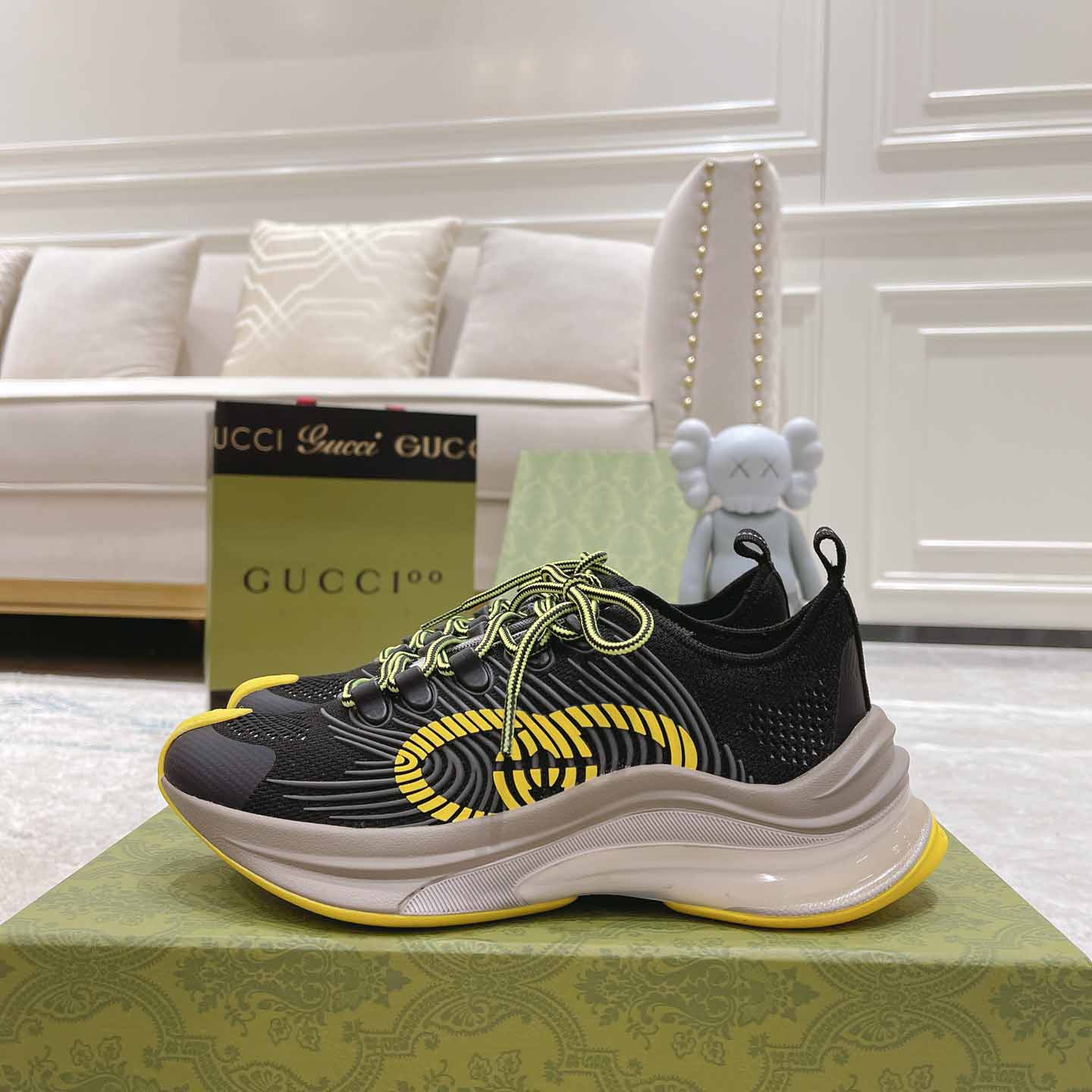 Gucci Run Sneaker  - DesignerGu