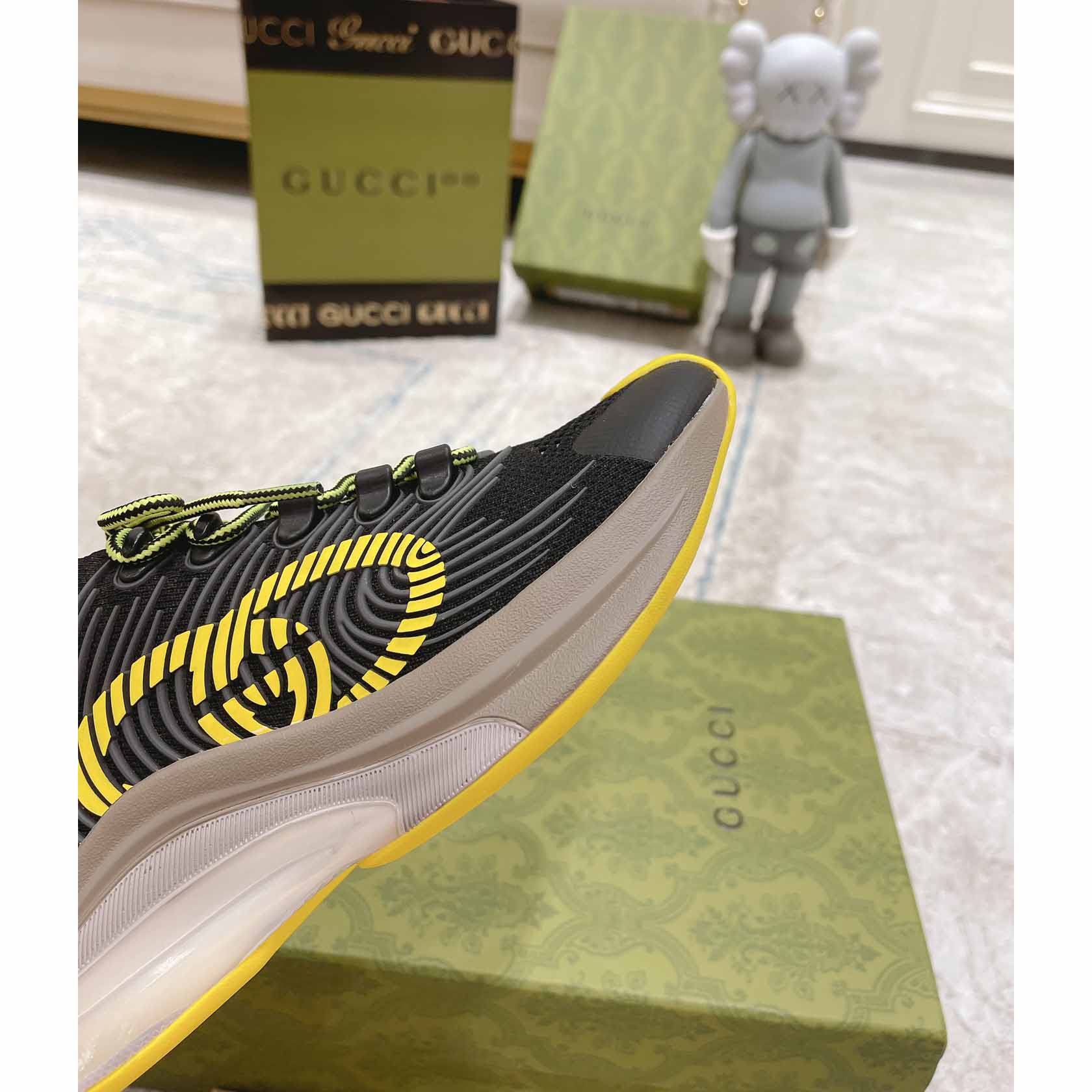 Gucci Run Sneaker  - DesignerGu