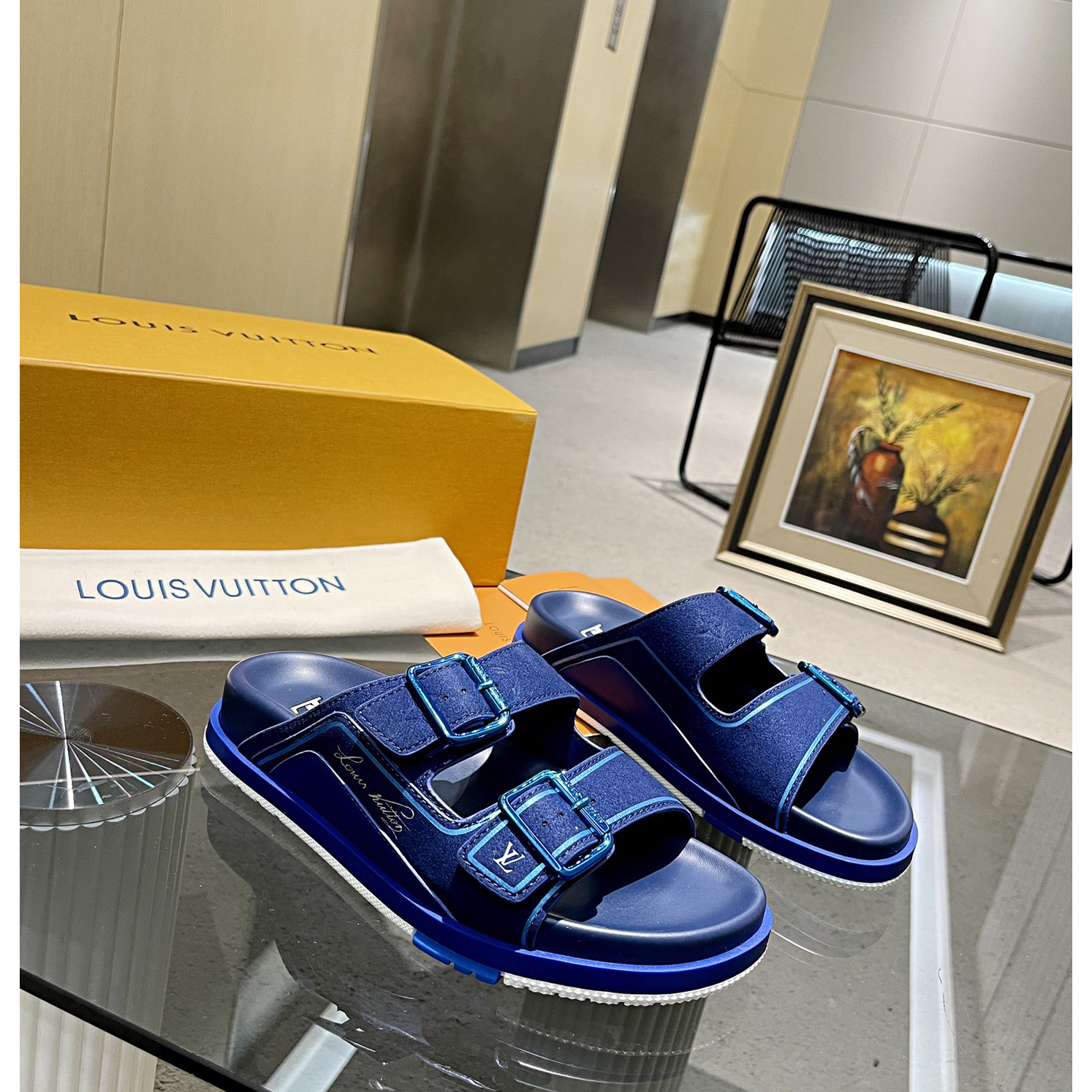 Louis Vuitton Men's Trainer Slippers - DesignerGu