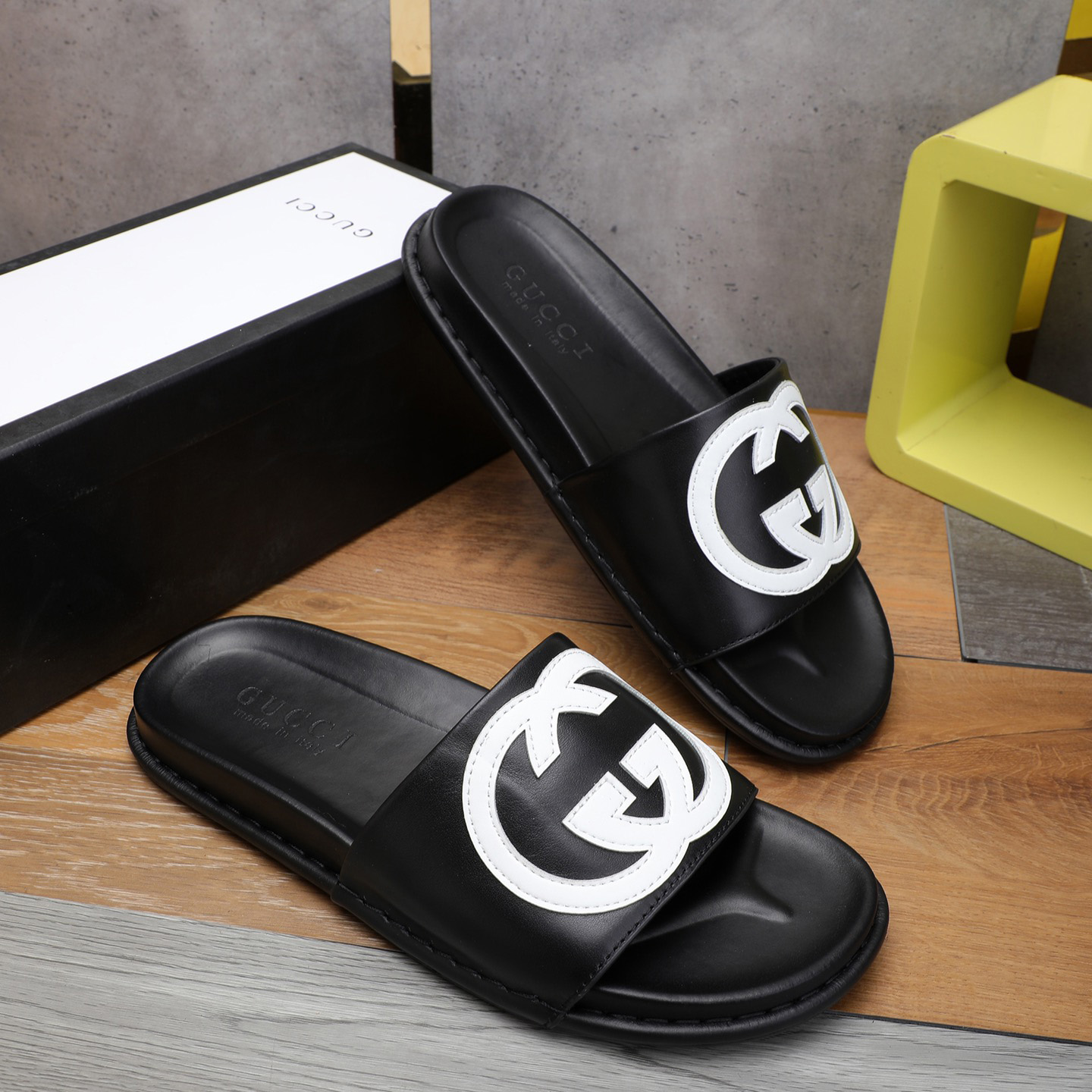 Gucci GG Rubber Slide Sandal - DesignerGu