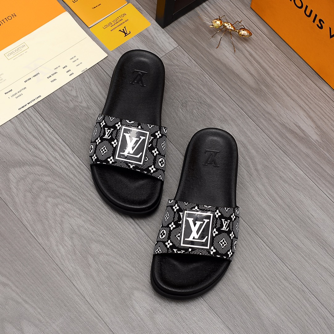 Louis Vuitton Monogram Slippers - DesignerGu