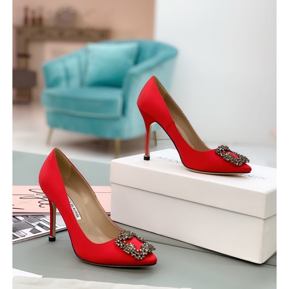 Manolo Blahnik Red Hangisi Pumps With Buckle - DesignerGu