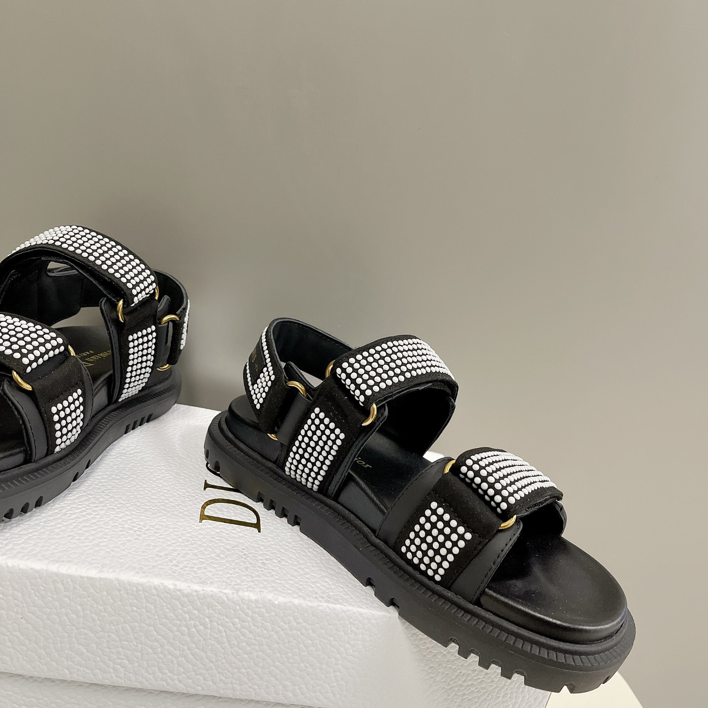 Dior Women Dioract Sandal - DesignerGu