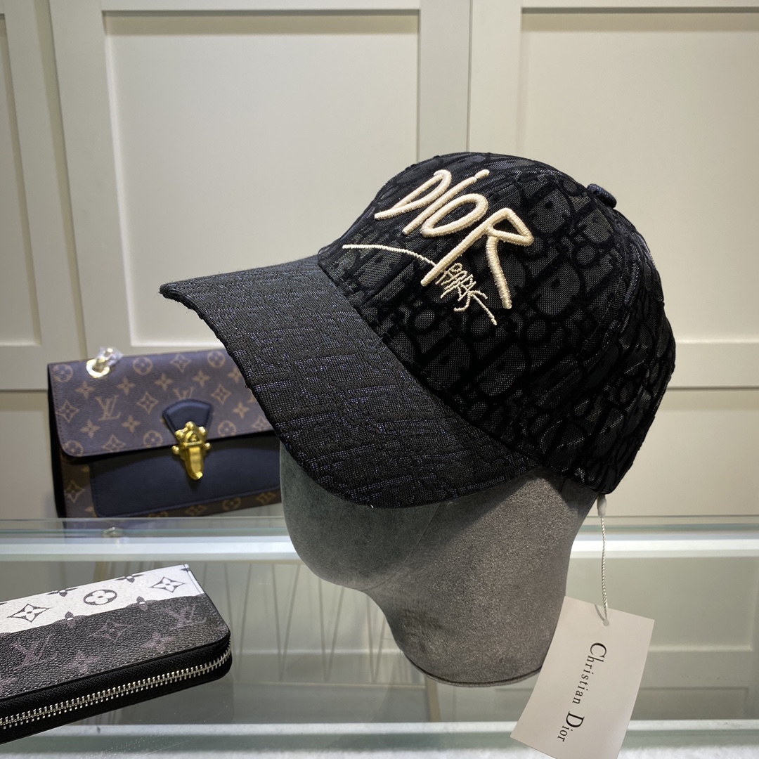 Dior Logo Embroidery Baseball Cap - DesignerGu