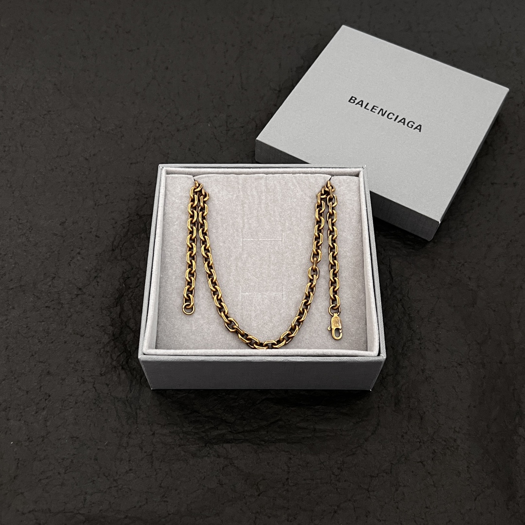 Balenciaga Vintage Style Necklace - DesignerGu