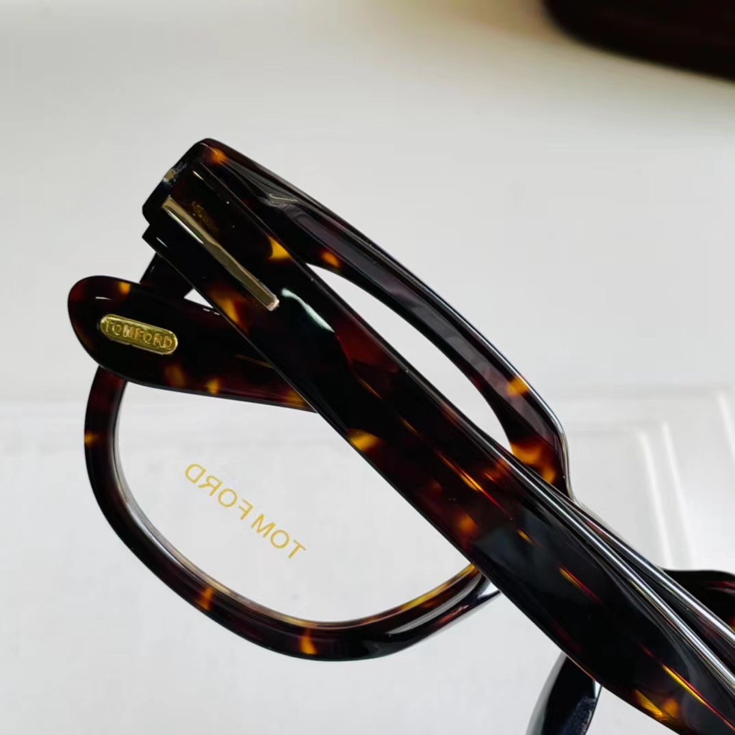 Tom Ford Glasses Frames - DesignerGu