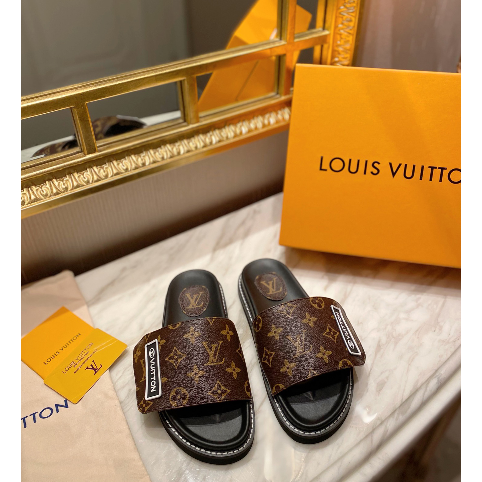 Louis Vuitton Monogram Slipper - DesignerGu