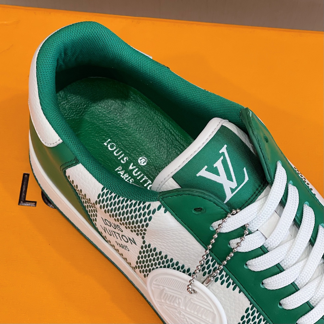 Louis Vuitton Men's Rivoli Sneaker - DesignerGu