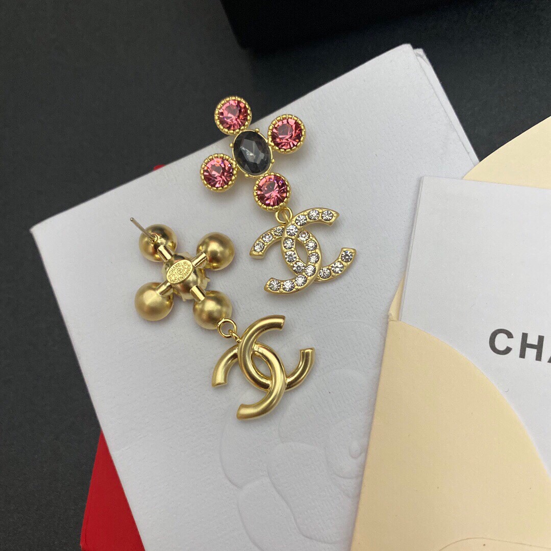 Dior Earrings  - DesignerGu