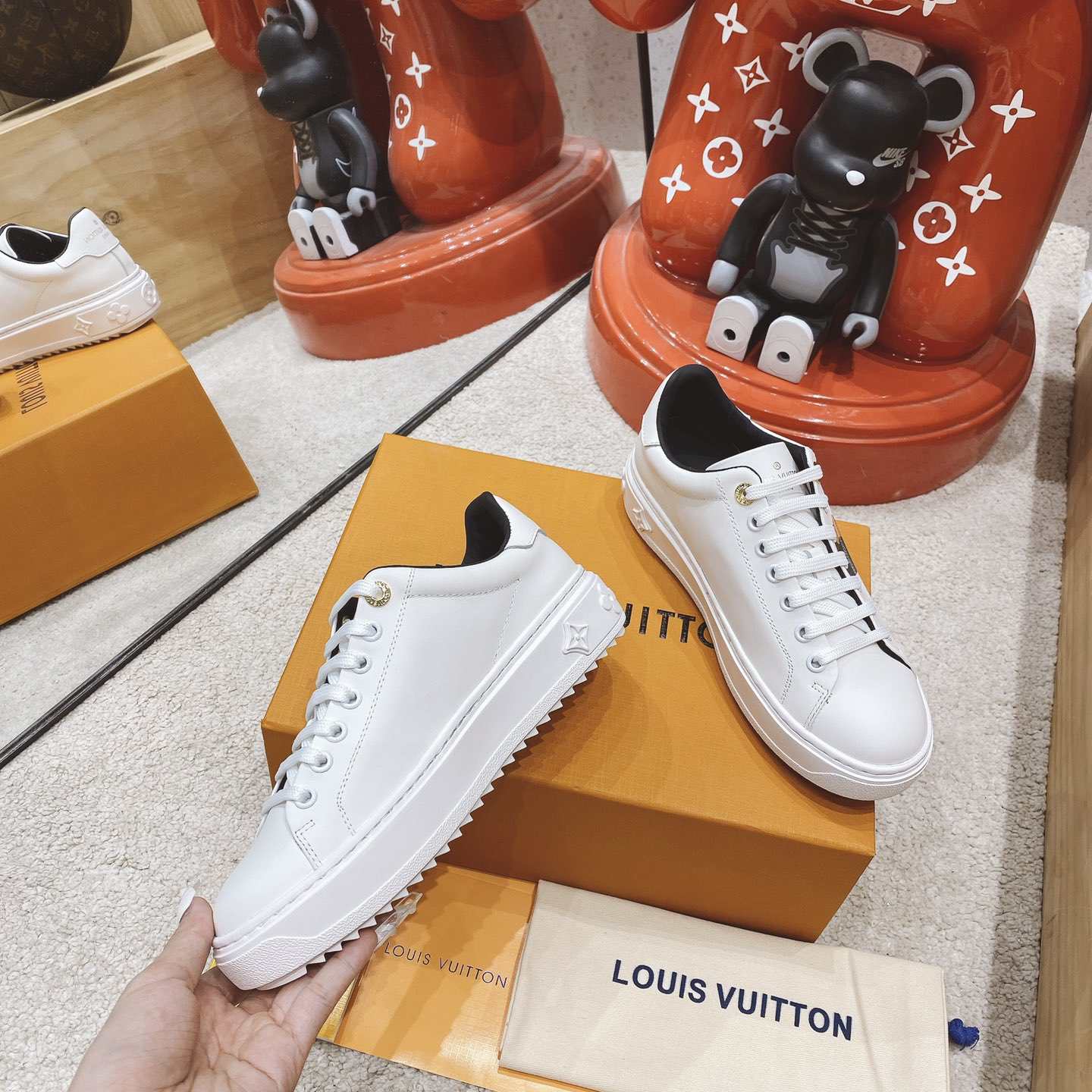 Louis Vuitton Logo Sneaker - DesignerGu