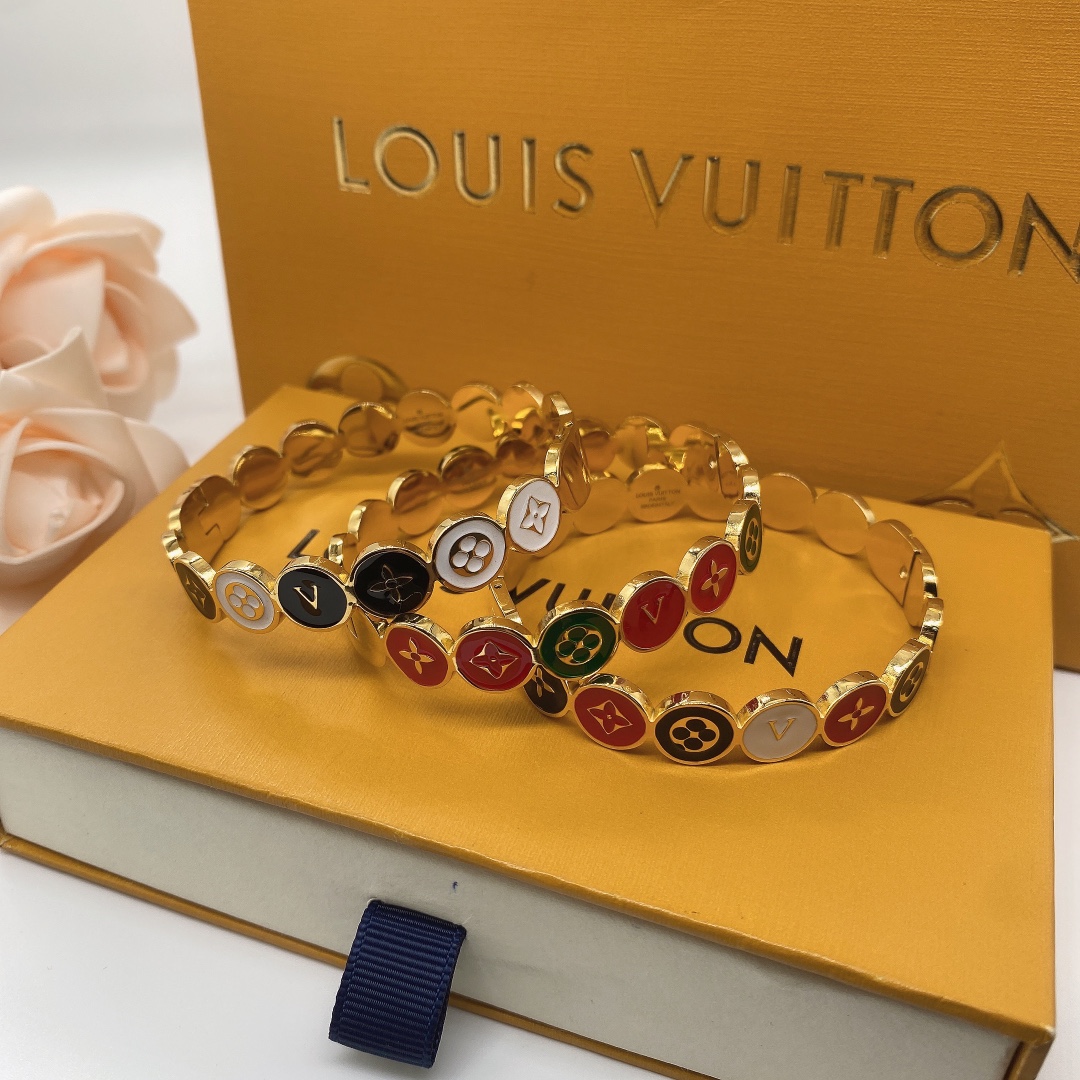 Louis Vuitton 'LV' Bracelet - DesignerGu