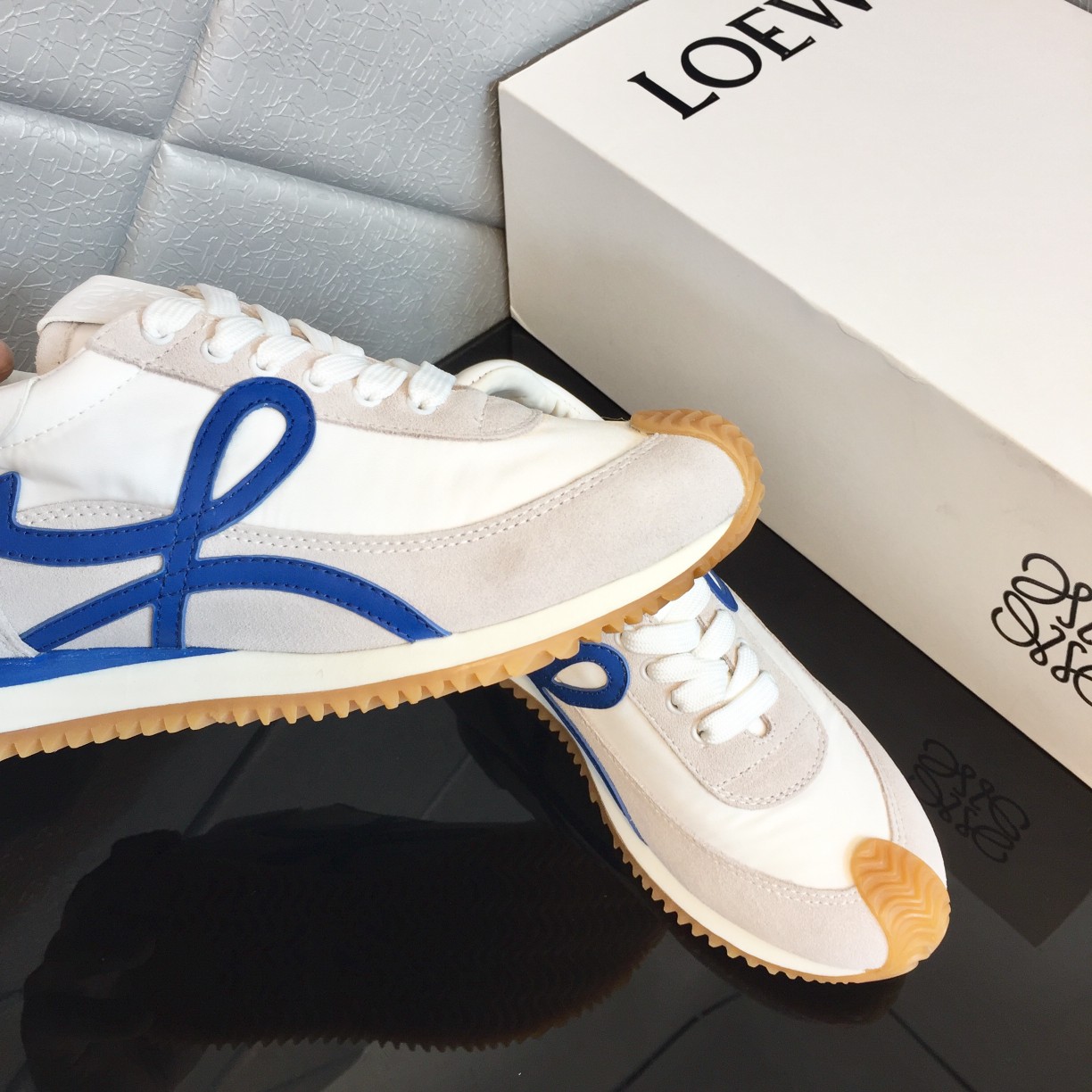 Loewe Flow Runner In Calfskin - DesignerGu