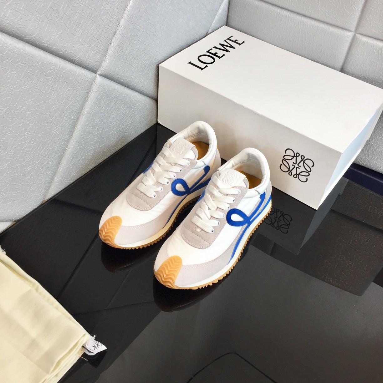 Loewe Flow Runner In Calfskin - DesignerGu