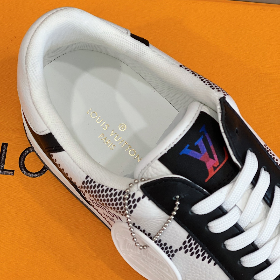 Louis Vuitton Men's Rivoli Sneaker - DesignerGu