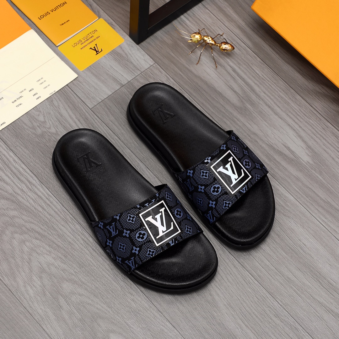 Louis Vuitton Monogram Slippers - DesignerGu