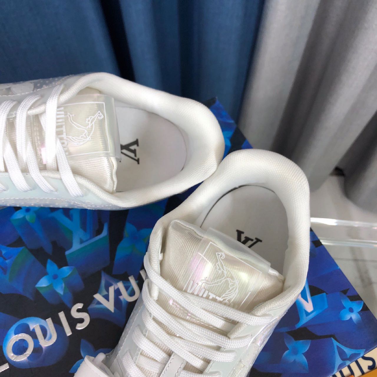 Louis Vuitton LV  Trainers - DesignerGu