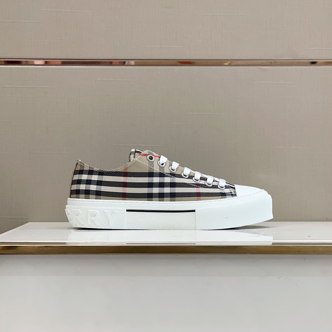 Burberry Check Cotton Sneakers - DesignerGu