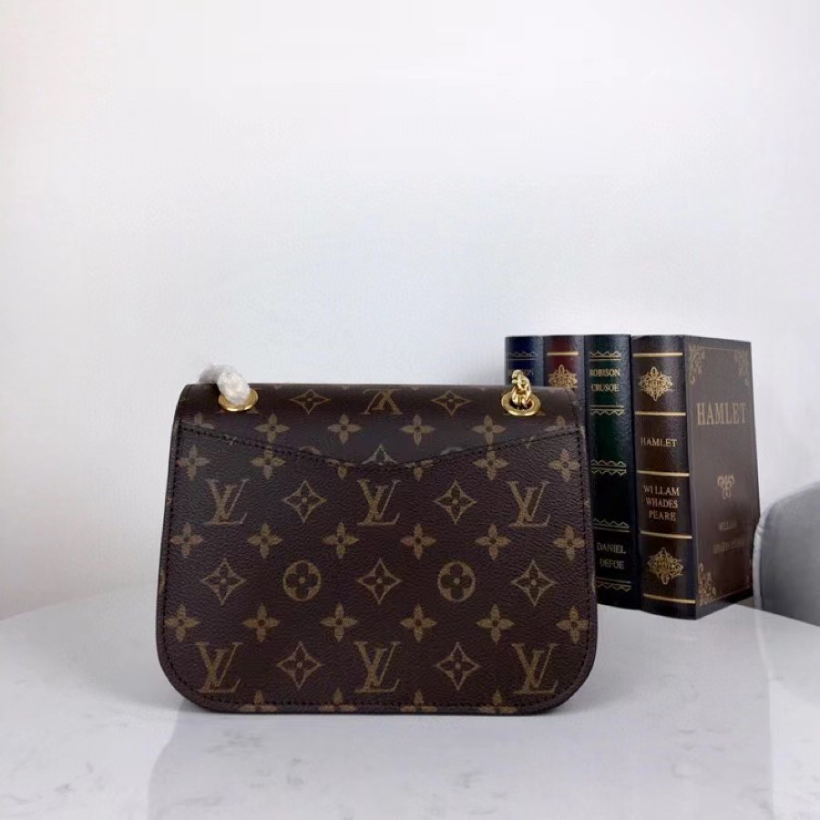 Louis Vuitton Passy Shoulder Bag(24-17-13CM) - DesignerGu