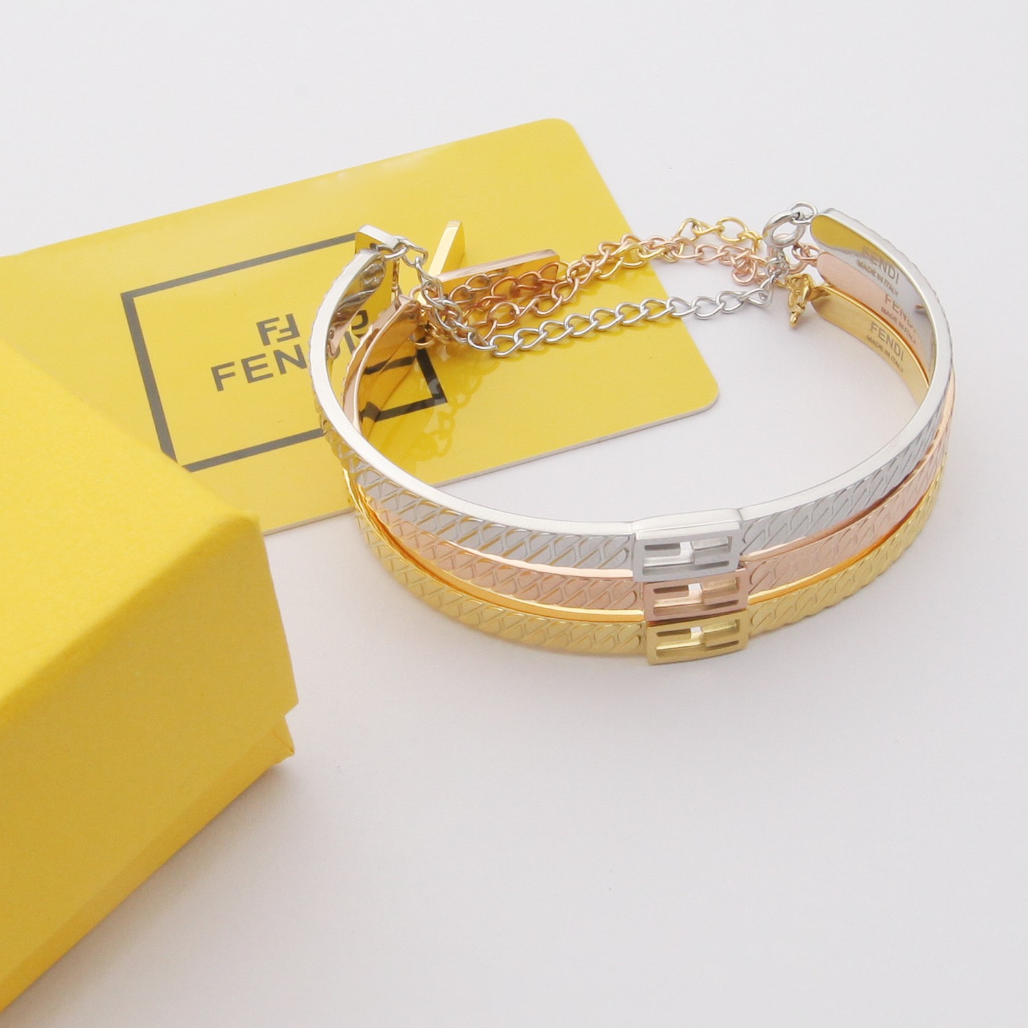 Fendi Baguette Bracelet - DesignerGu