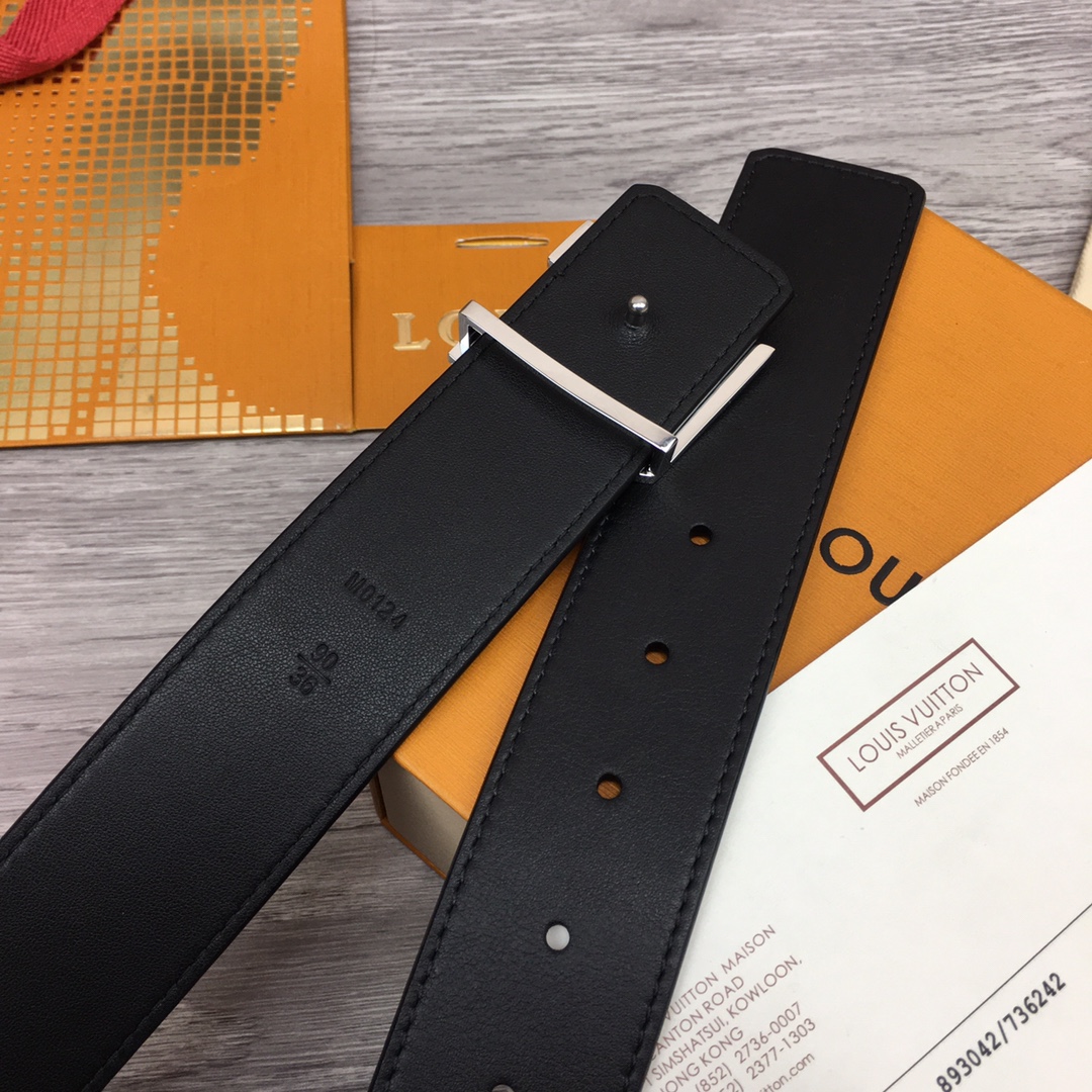 Louis Vuitton Shape 40MM Reversible Belt - DesignerGu