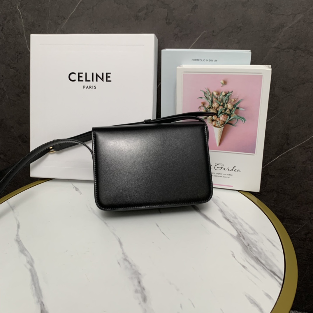 Celine Teen Bag Cuir Triomphe In Shiny Calfskin Black(18.5-14-8cm) - DesignerGu