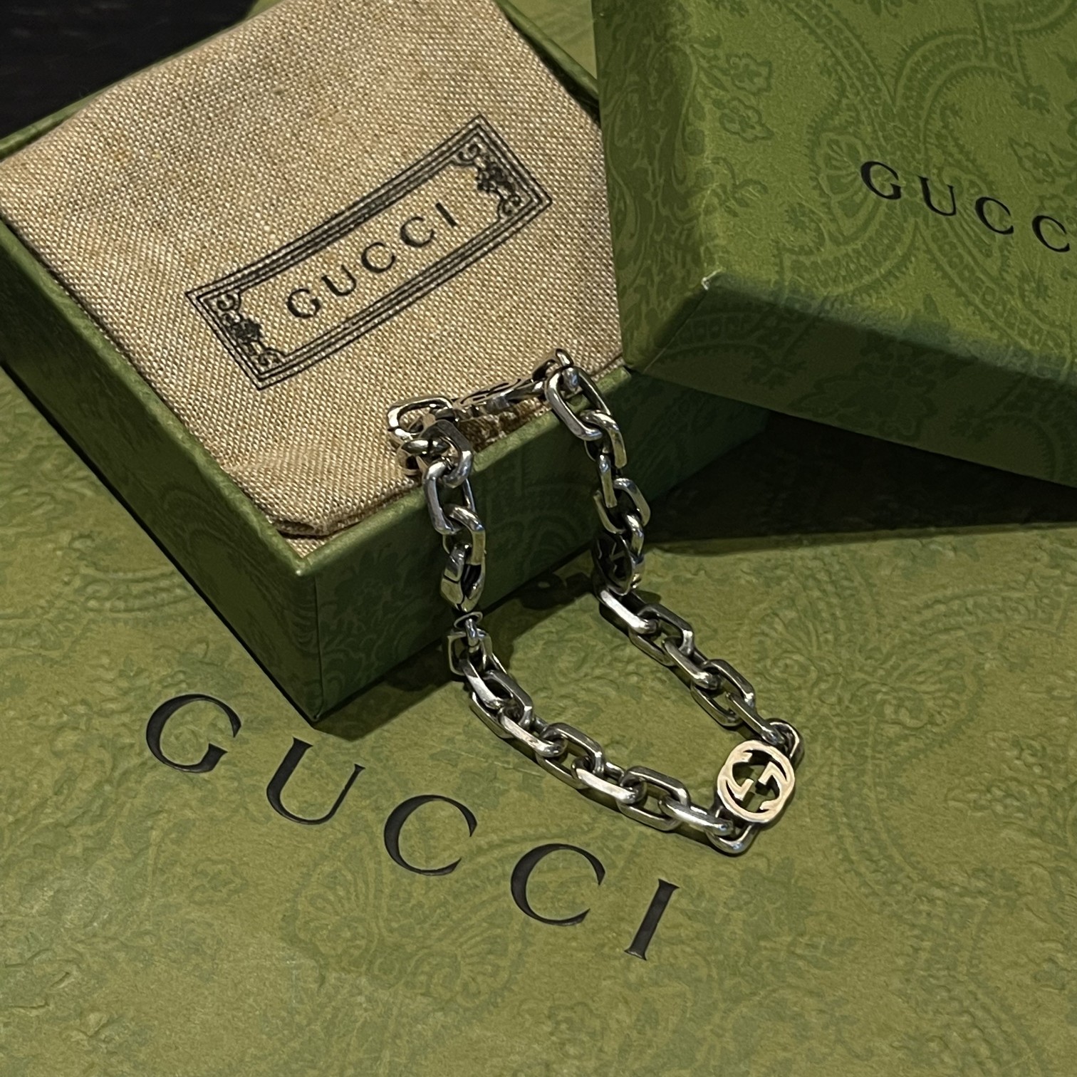 Gucci Silver Bracelet With Interlocking G - DesignerGu