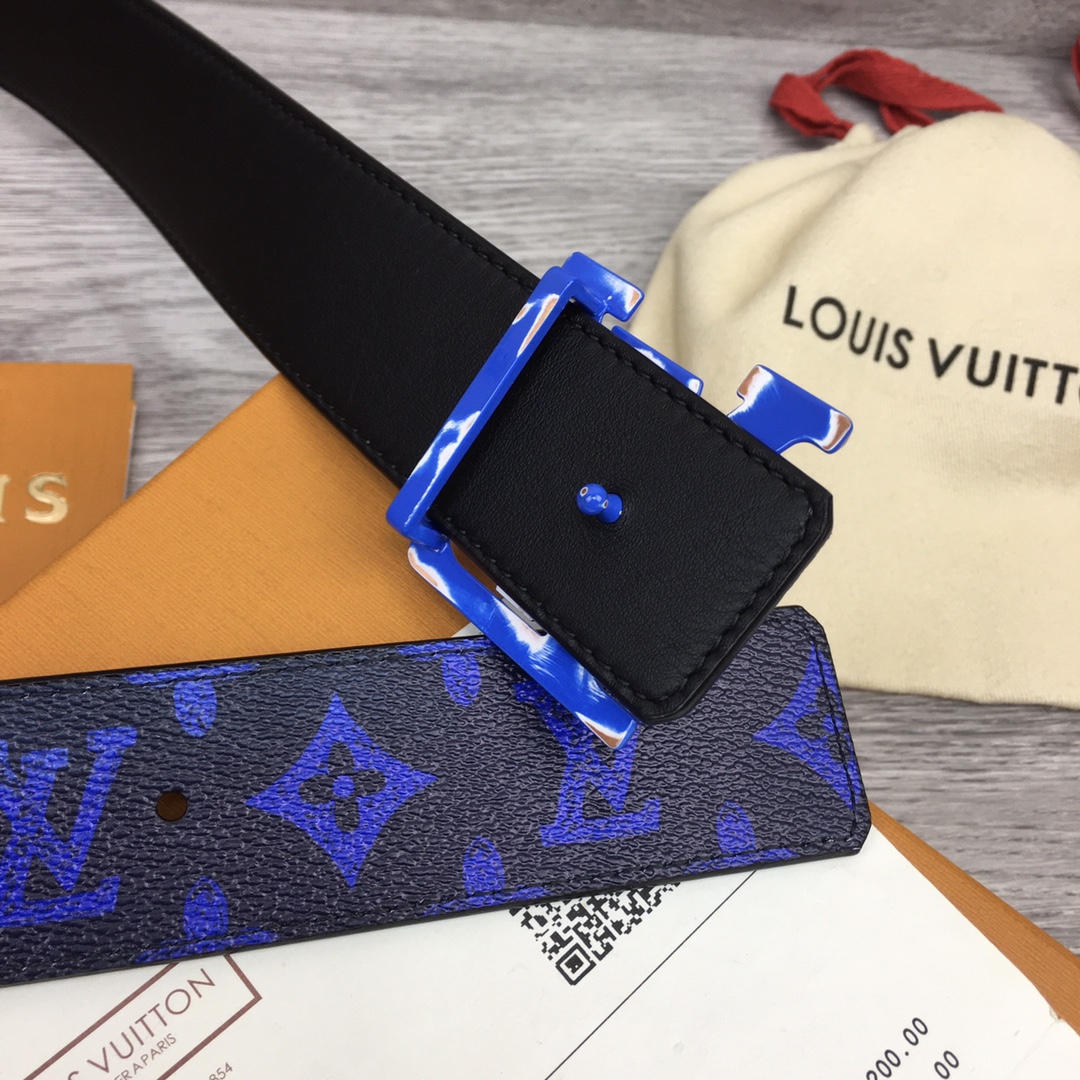 Louis Vuitton Gradient Shape 40MM Reversible Belt - DesignerGu